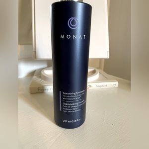 NWT Monat Smoothing Shampoo